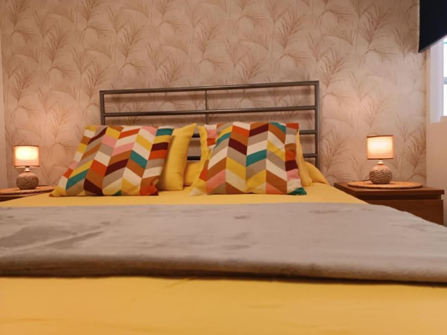 מאלגה Apartamento El Dorado Cerca Del Mar מראה חיצוני תמונה